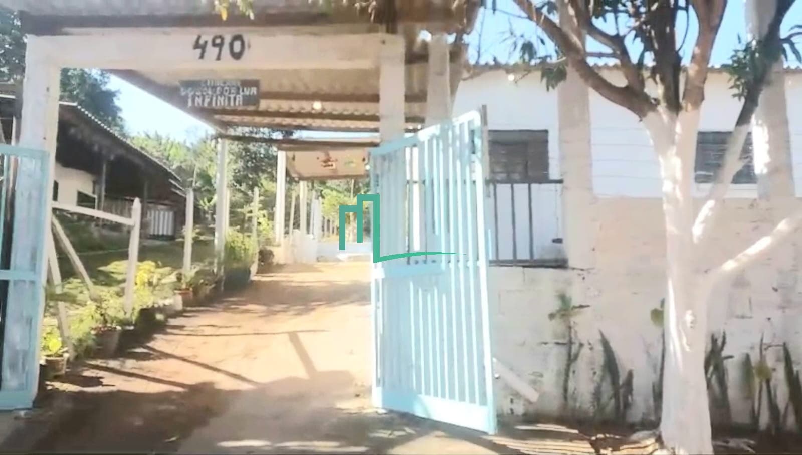 CHACARA Á VENDA PROXIMA A CIDADE DE ITIRAPUÃ/SP   - Área de 1.000m²  - Residência lajotada   - 05 cômodos  - 02 dormitór