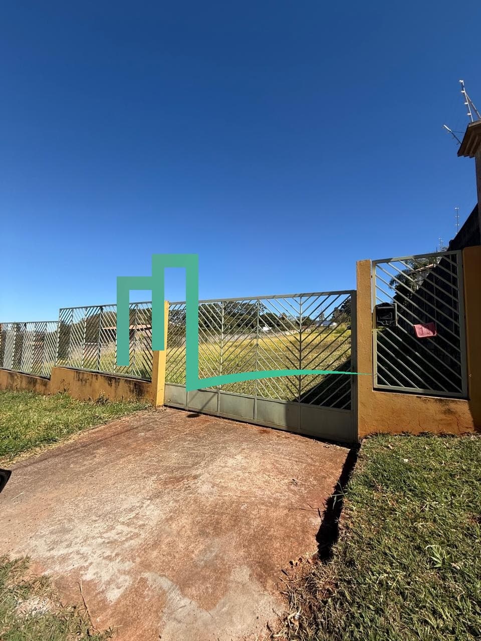 Chácara - CAPIM MIMOSO - FRANCA CH00118